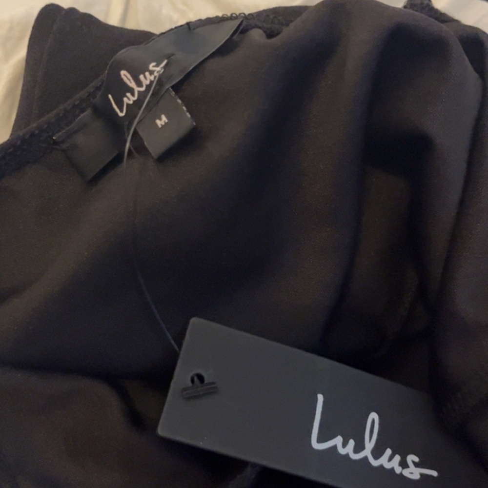 Lulus - Picture 2 of 2